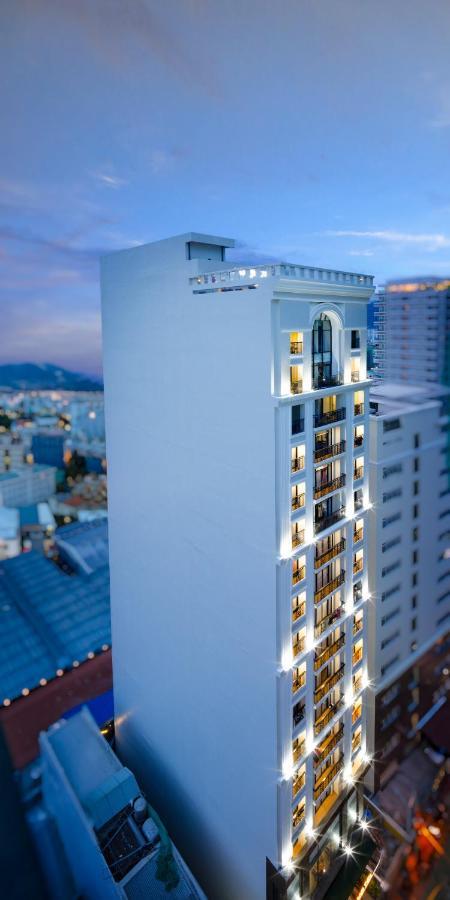 Bonjour Nha Trang Hotel Exterior foto